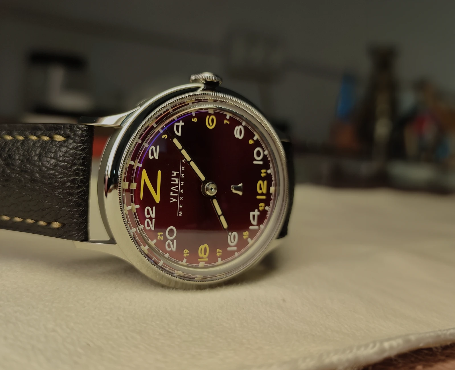 Углич-автомат Офицерские